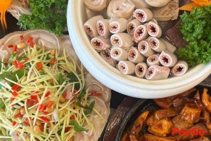 638913868054785935_quan-an-dien-bien-phu-3